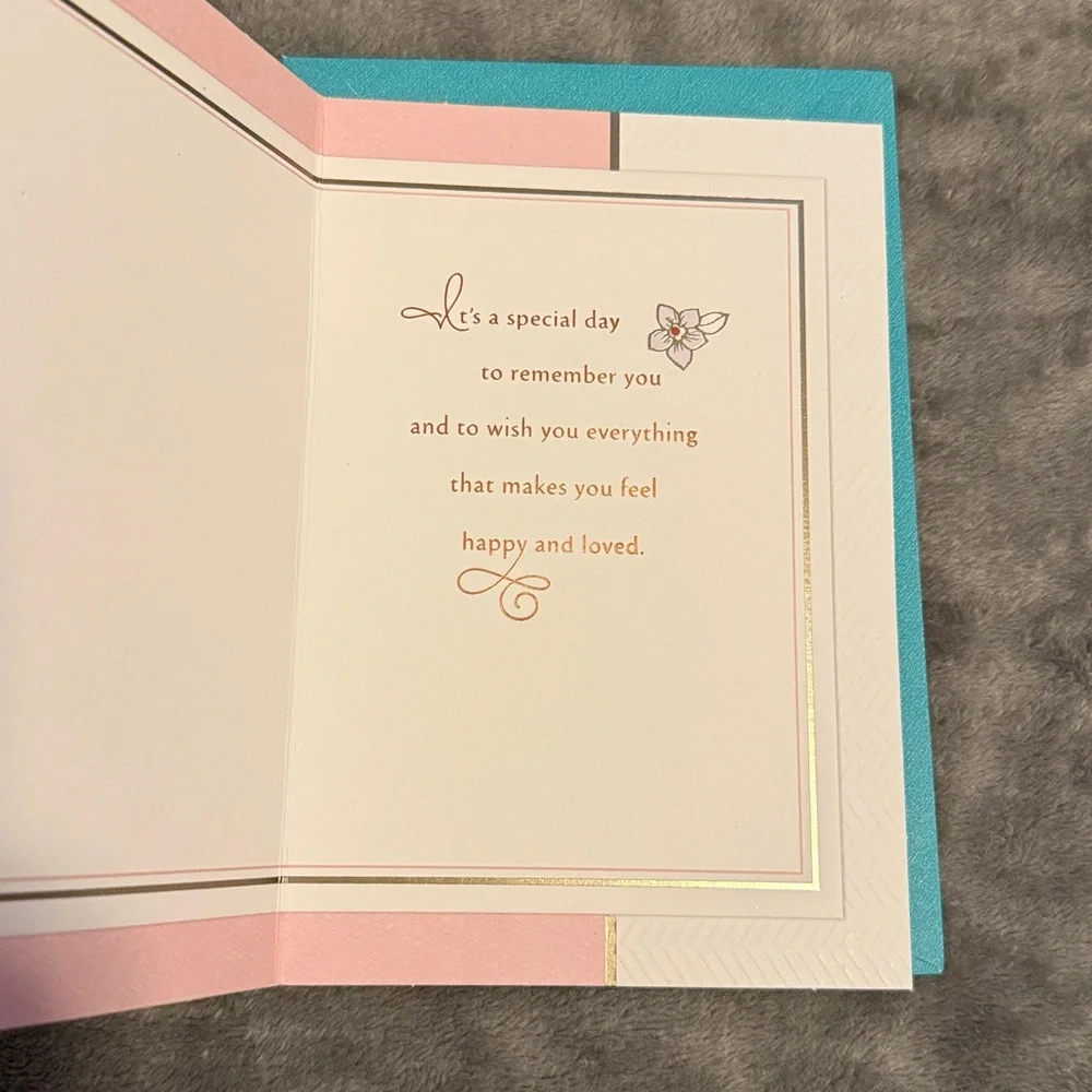 🌻 Bundle of 2 Hallmark and Shoebox Mother’s Day Cards